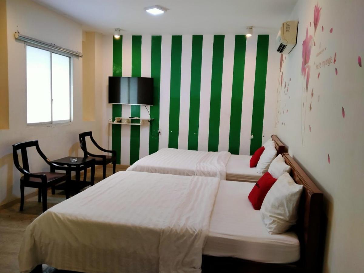 Amura Hotel Thu Duc Хошимин Экстерьер фото