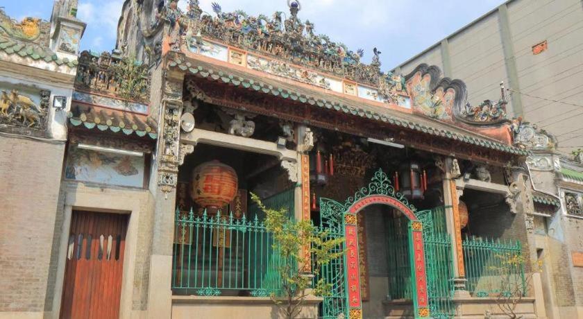 Amura Hotel Thu Duc Хошимин Экстерьер фото