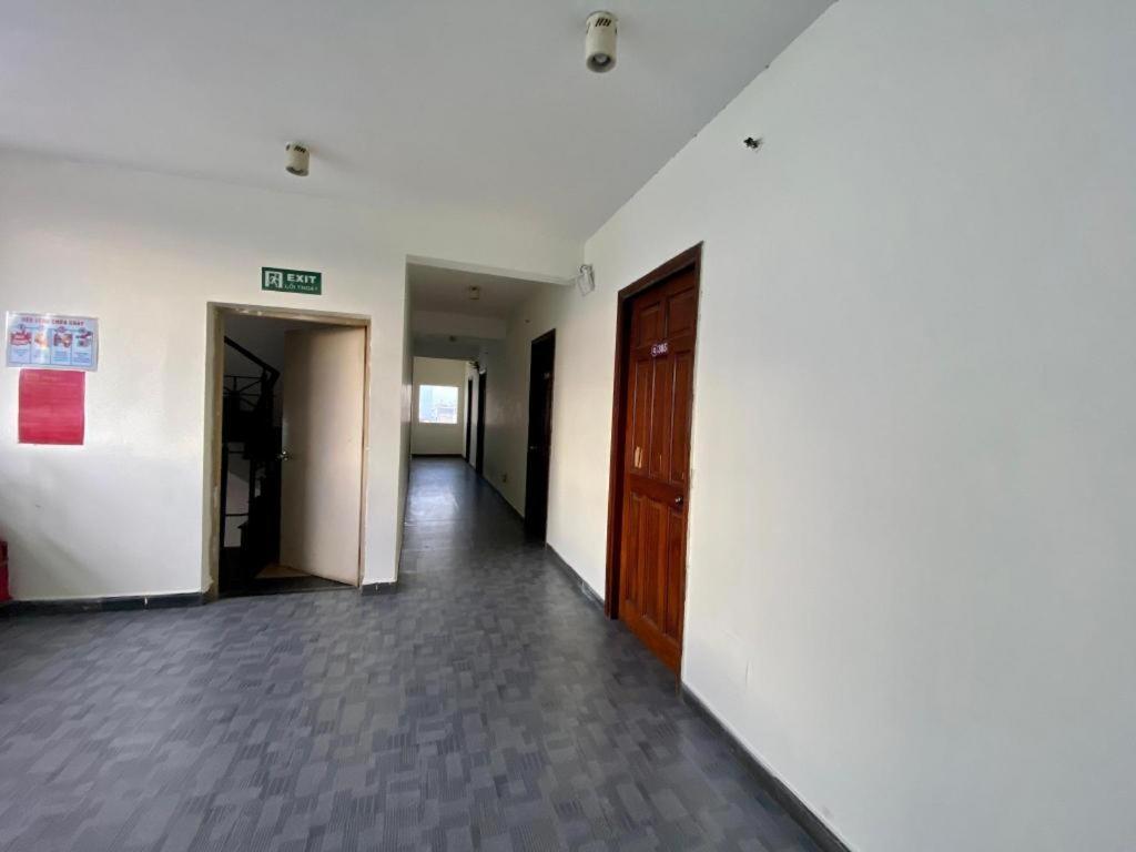 Amura Hotel Thu Duc Хошимин Экстерьер фото