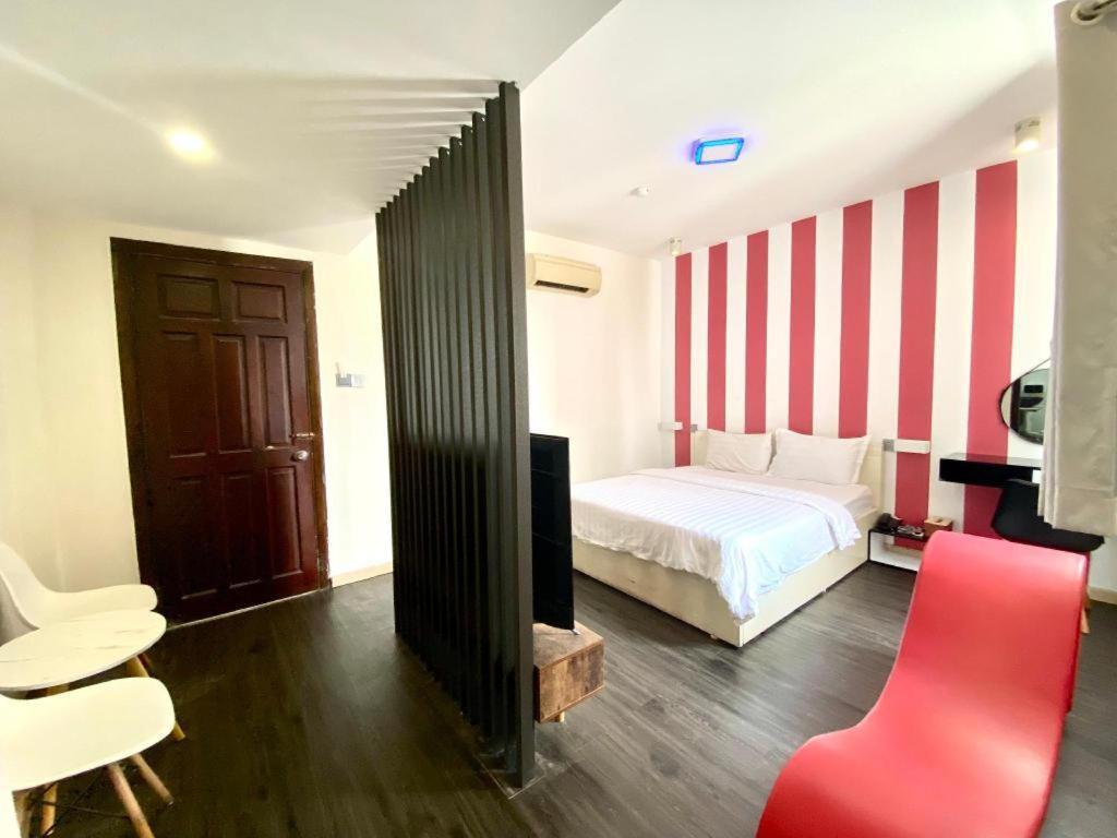 Amura Hotel Thu Duc Хошимин Экстерьер фото