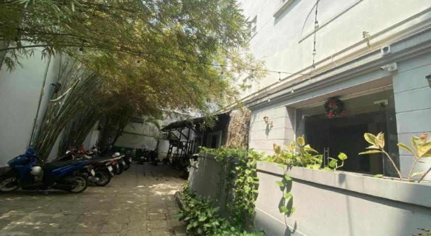 Amura Hotel Thu Duc Хошимин Экстерьер фото